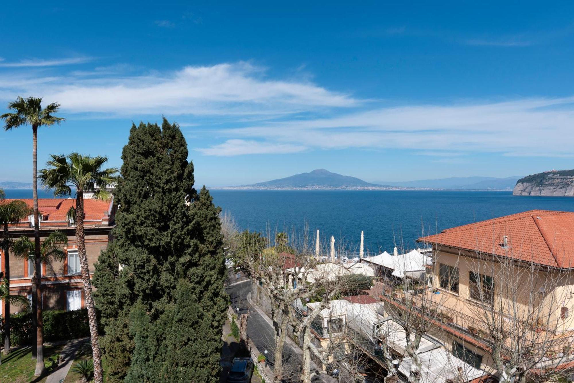 Al Centro Suites Sorrento Buitenkant foto