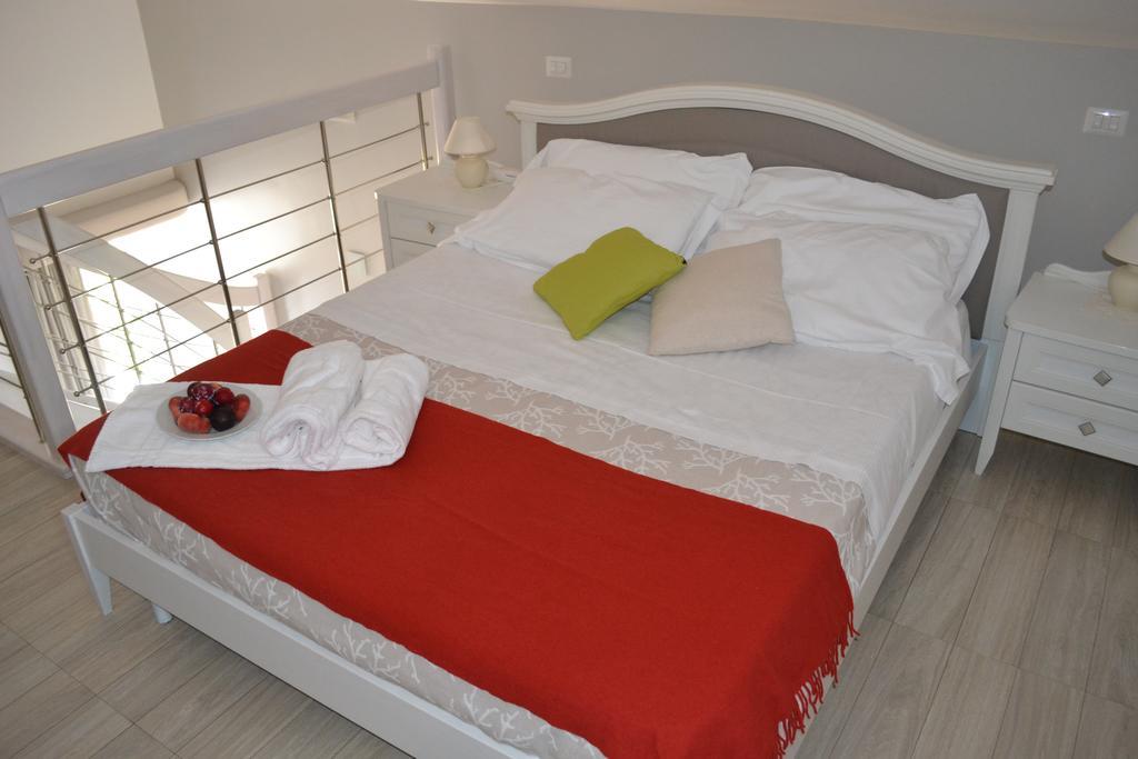 Al Centro Suites Sorrento Buitenkant foto