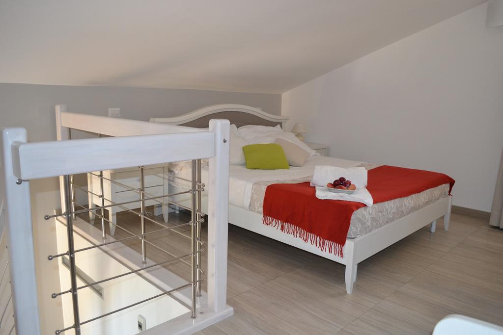 Al Centro Suites Sorrento Buitenkant foto